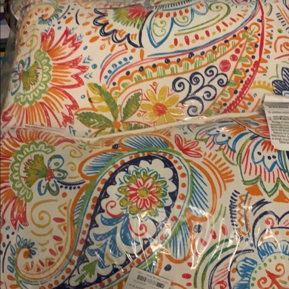 Pillowfort Rectangular Pillow set x 2